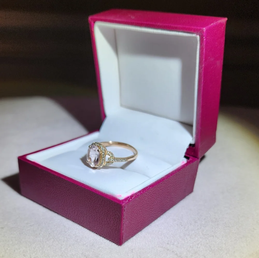 Helzberg Diamonds Pink Morganite - Picture 12 of 12